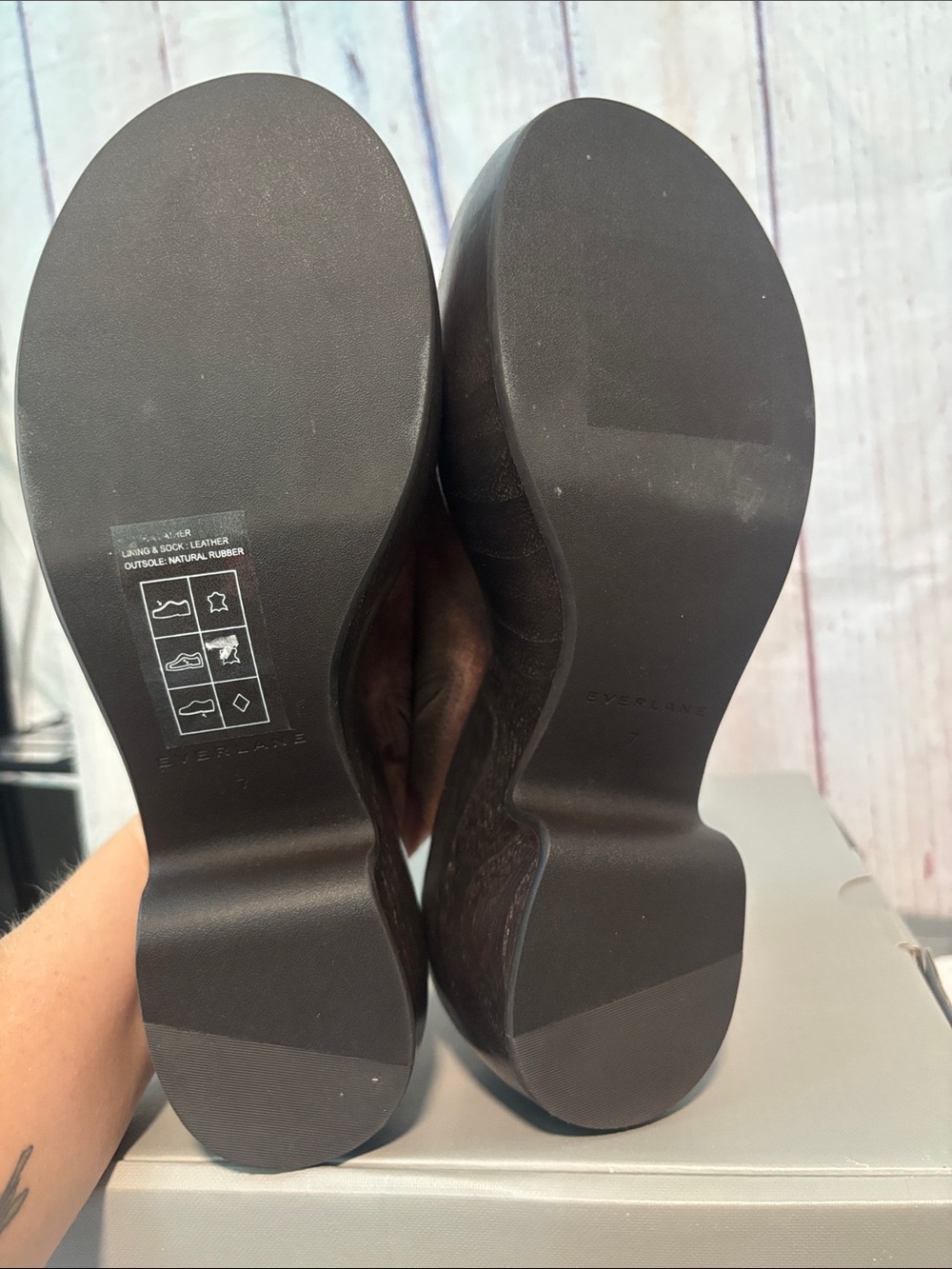 NIB Everlane The Wooden Puffa Clog - Picture 13 of 15